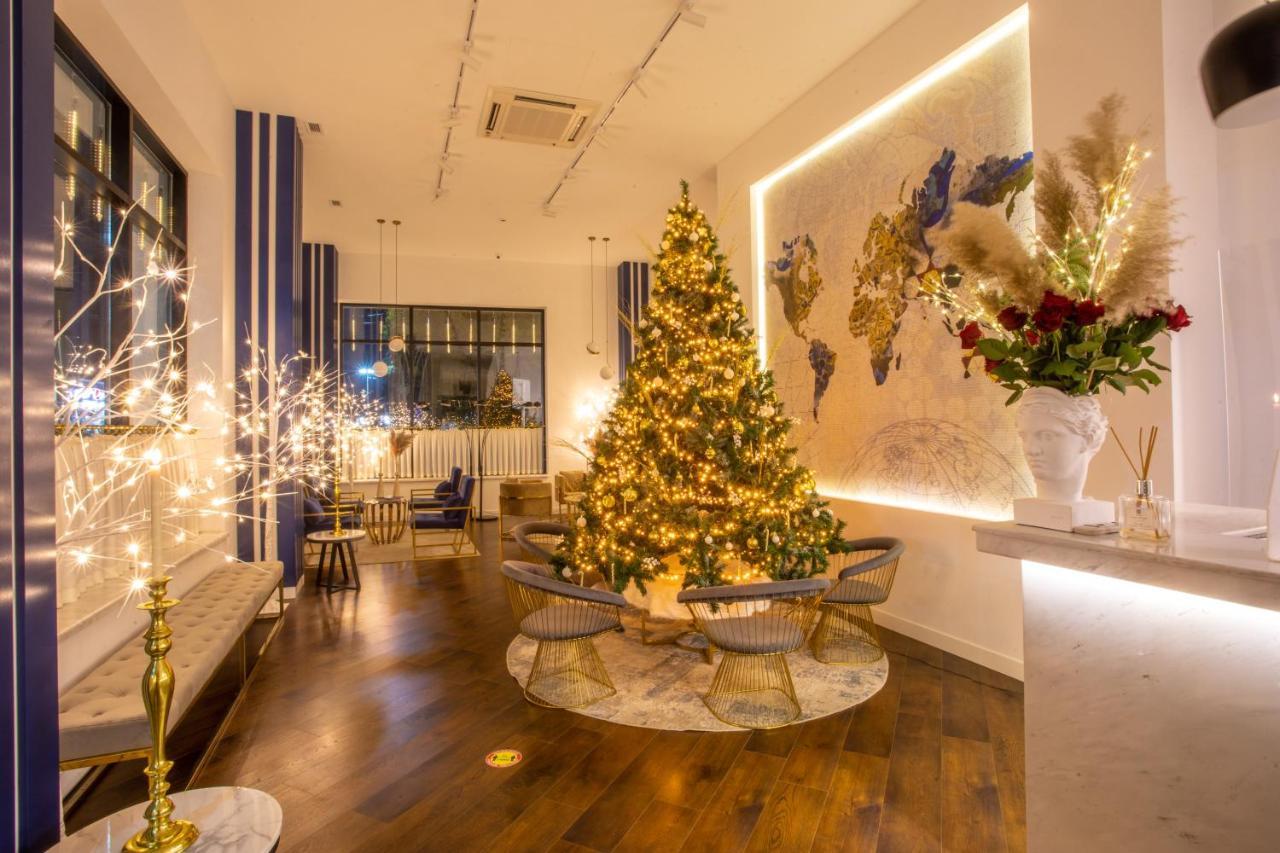 Newport Hotel 库塔伊西 外观 照片